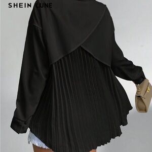 SHEIN Long Slleeve Buttondown Blouse with Pleated Back